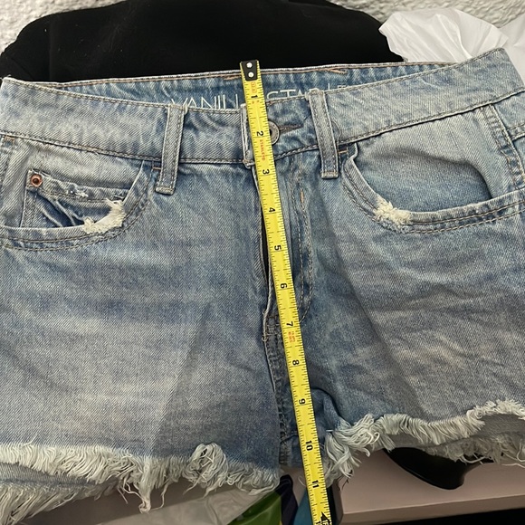 VANILLA STAR Junior’s Festival Denim Shorts Size 5 - Picture 9 of 9
